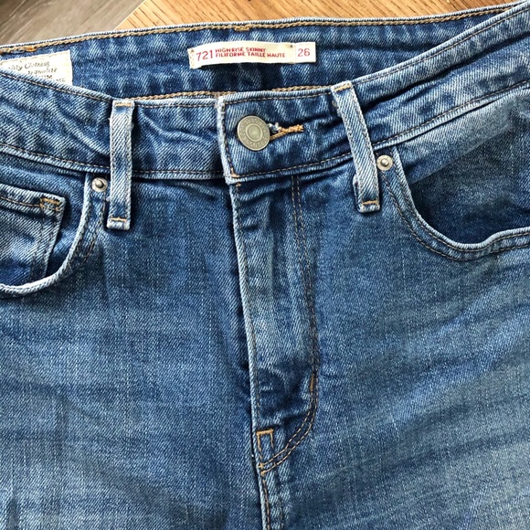 Levi’s High Rise Skinny Distressed 721 - Picture 2 of 6